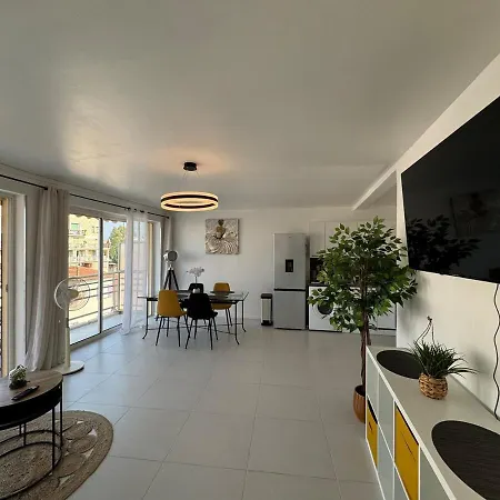 Apartamento Spacieux 3 Pieces Au Coeur De Juan Les Pins Antibes