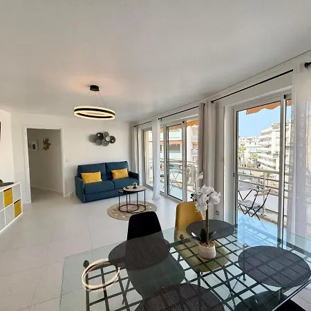 Spacieux 3 Pieces Au Coeur De Juan Les Pins *